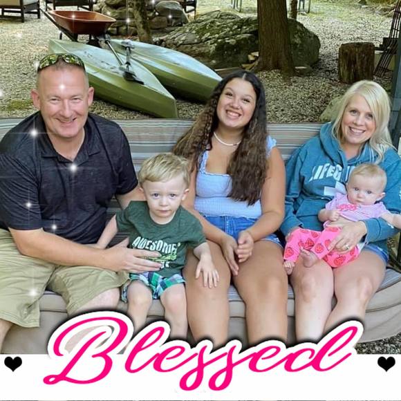 Meet your Posher, Christine - Picture 1 of 1